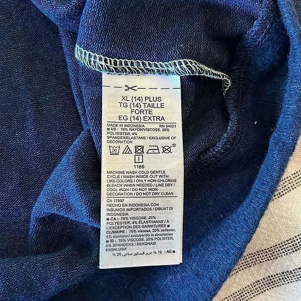 🌴 Blue/Cream Old Navy 